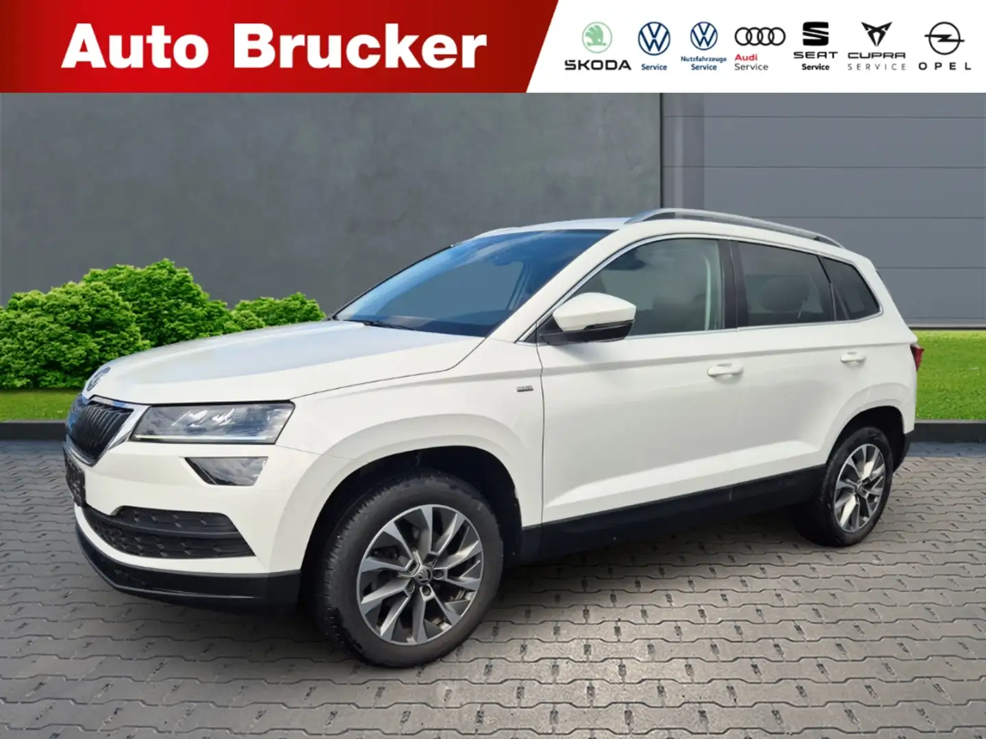 Skoda Karoq Clever 1.5 TSI ACT+Alufelgen+Navi+Klimaautomatik+L Weiß - 1