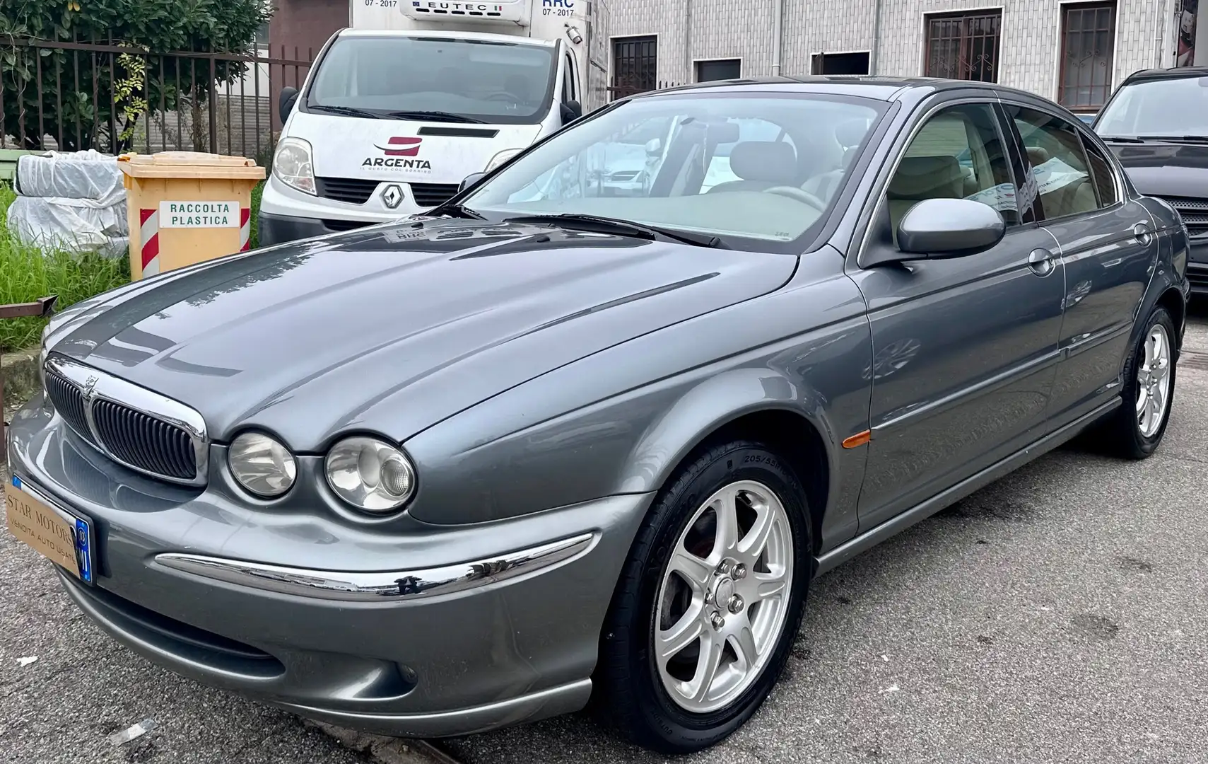 Jaguar X-Type X-Type 2.0 V6 Executive Grigio - 2