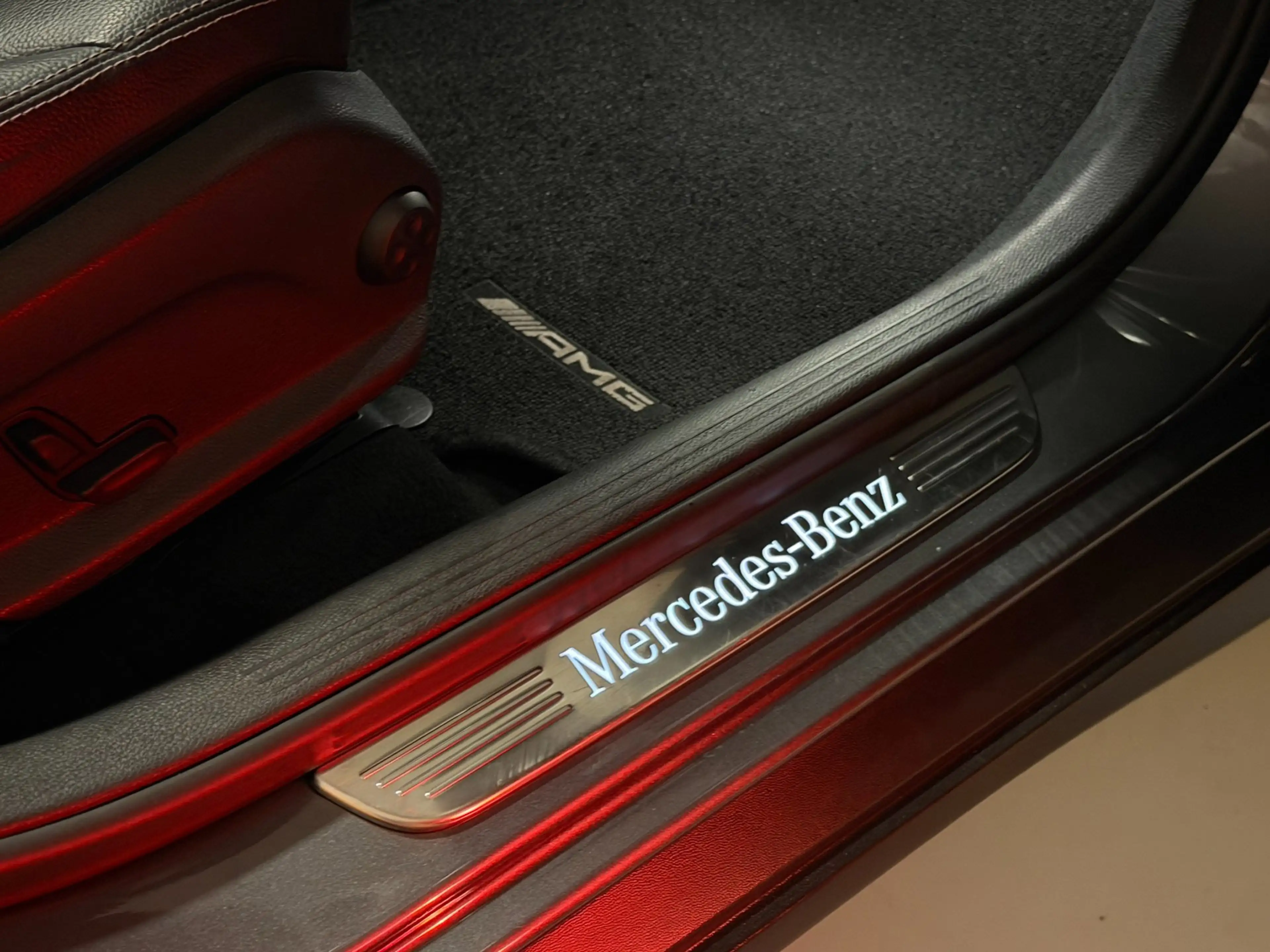 Mercedes-Benz GLC 350 350e 4Matic AMG Panodak Burmester — photo 42