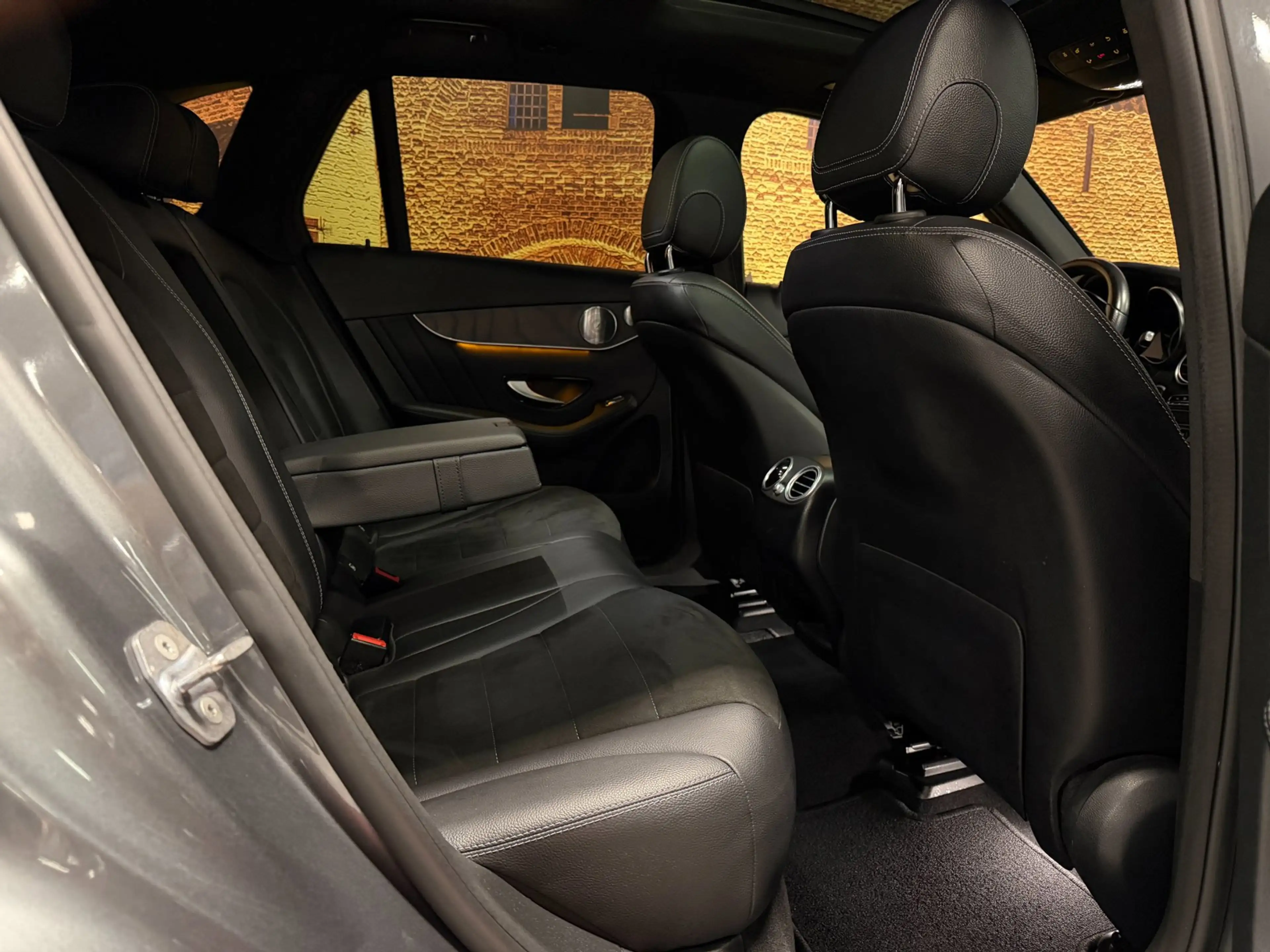 Mercedes-Benz GLC 350 350e 4Matic AMG Panodak Burmester — photo 17