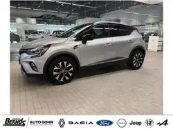 Renault Captur TCe Mild Hybrid 140 GPF TECHNO FAST TRACK — фото 1