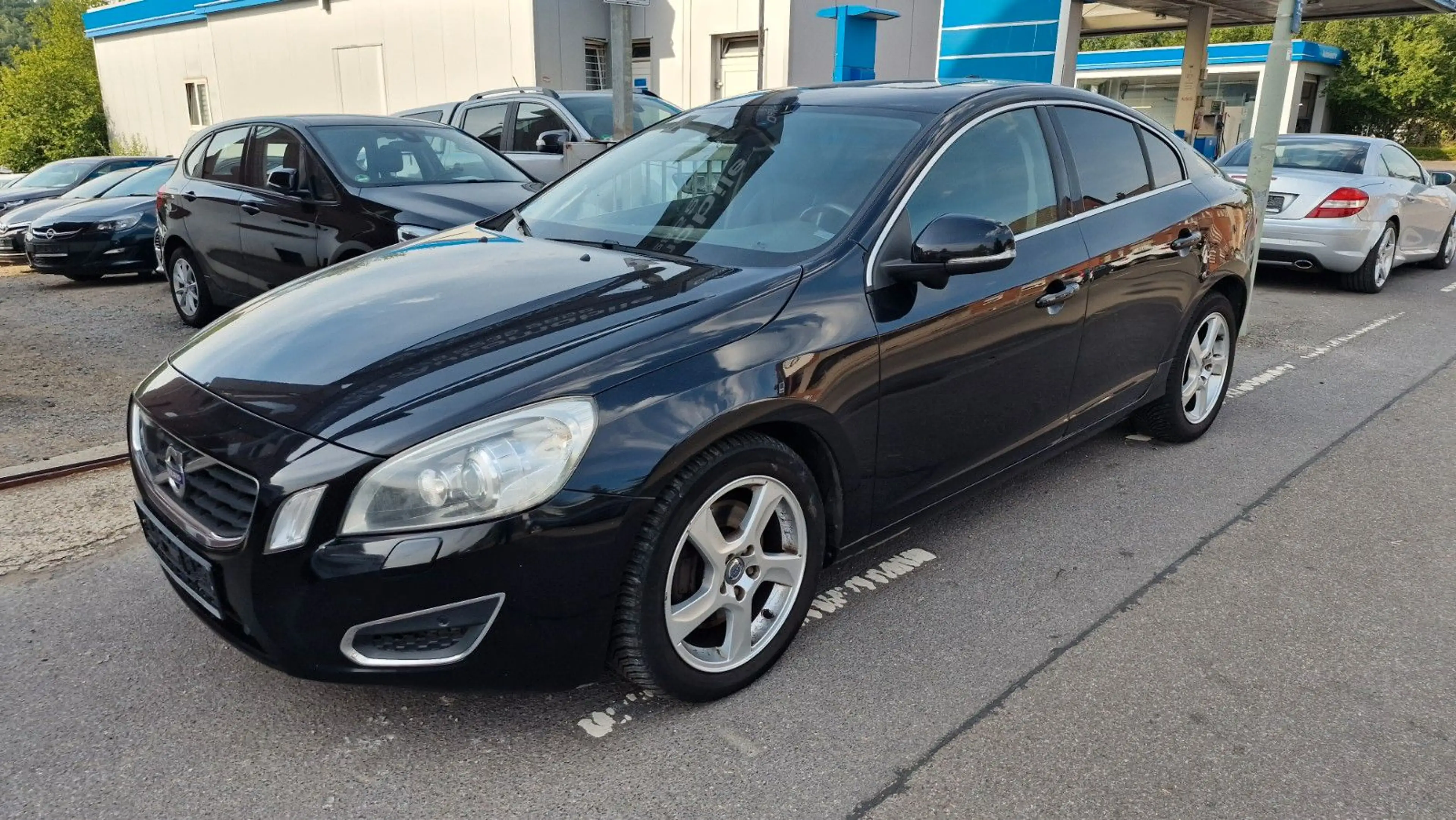 Volvo S60 Lim. Summu-151KW-Navi-ABSTANDTEMP-XENON-EGSD