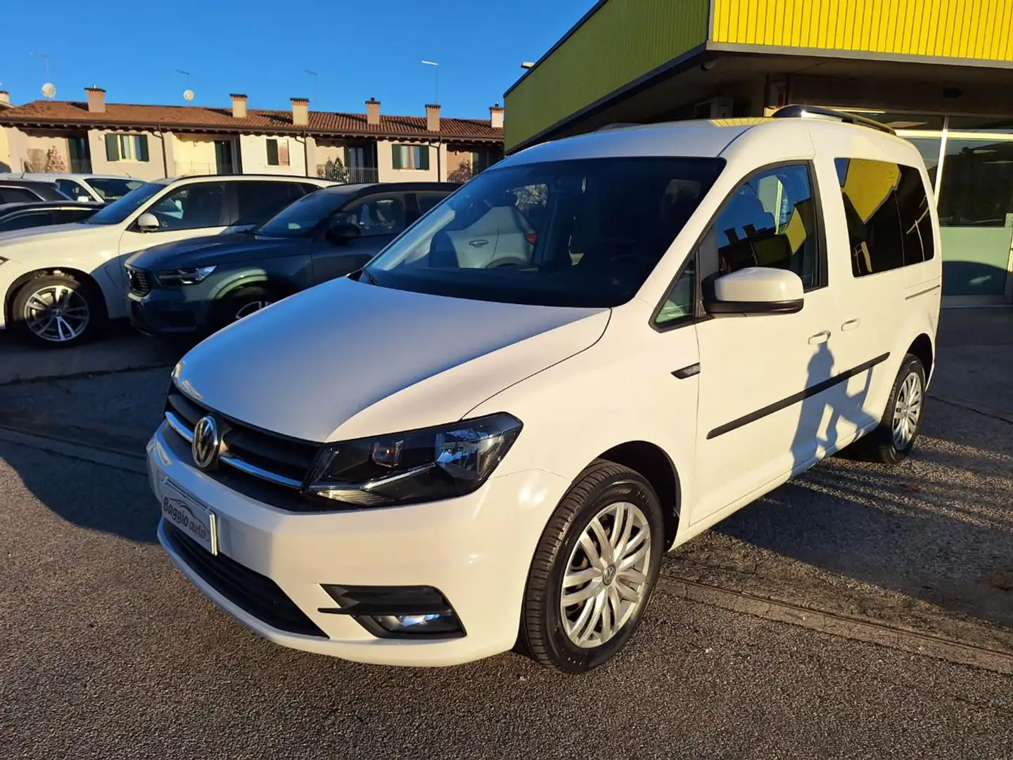 Volkswagen Caddy 2.0 TDI 102 CV DSG Plus 5 POSTI N1 N°FY086 Blanco - 1