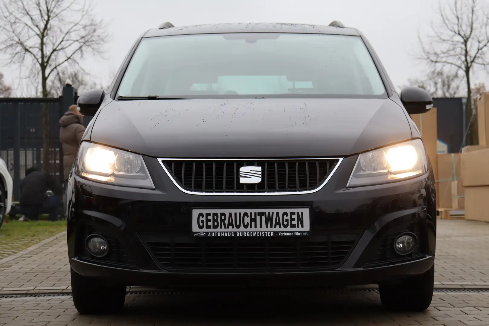 SEAT Alhambra Style 2.0 *3-Hand*7-Sitze*AHK*SHZ*Kamera*PDC*Temp* Zwart - 2