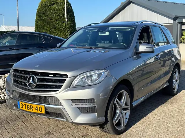 Mercedes-Benz ML 250 M-klasse CDI AMG Pakket Panoramadak 2014 Trekhaak