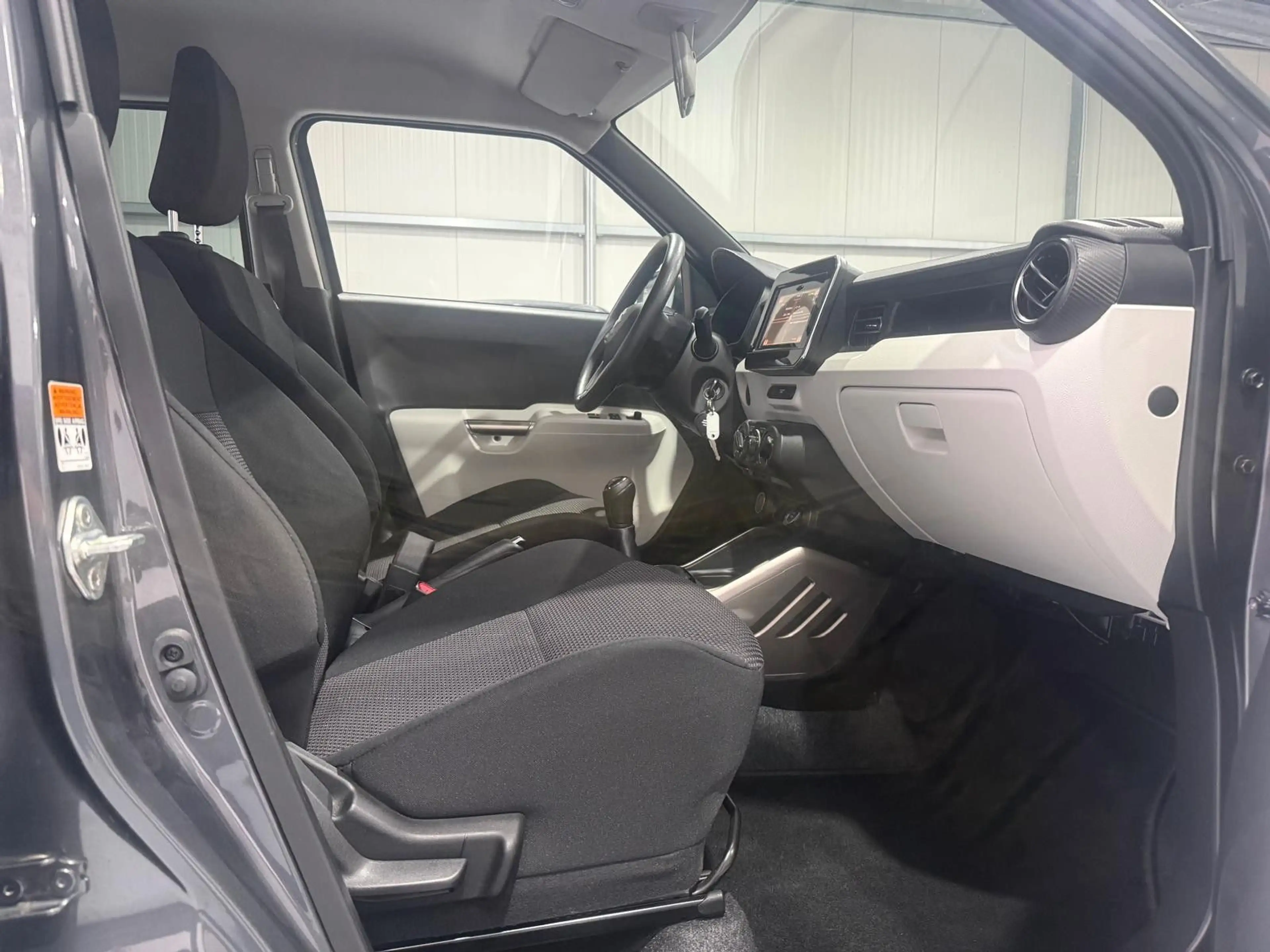 Suzuki Ignis Comfort 4x4 Kamera — photo 13