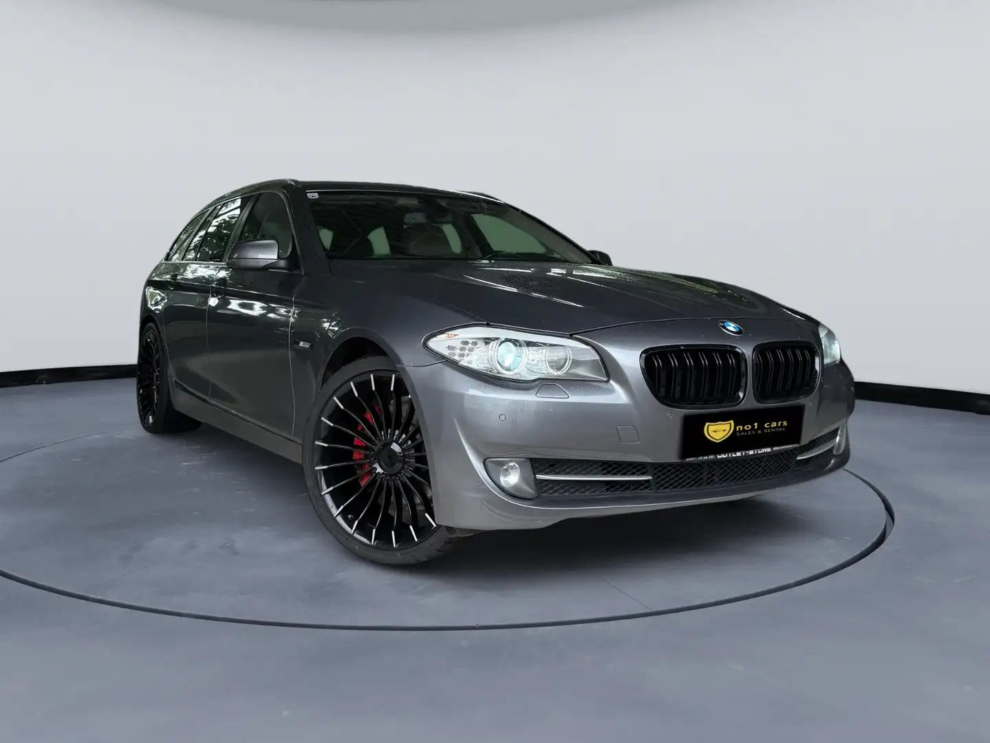 BMW 530 530 d xDrive Grau - 1