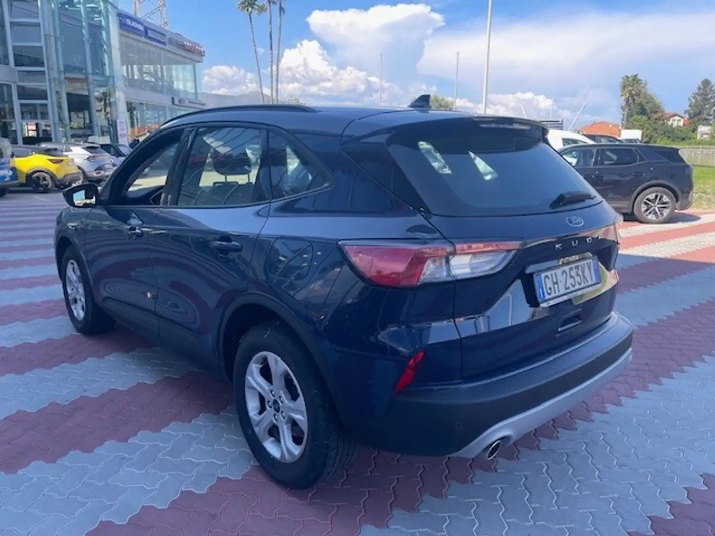 Ford Kuga 1.5 EcoBlue 120 CV 2WD Connect Blau - 2