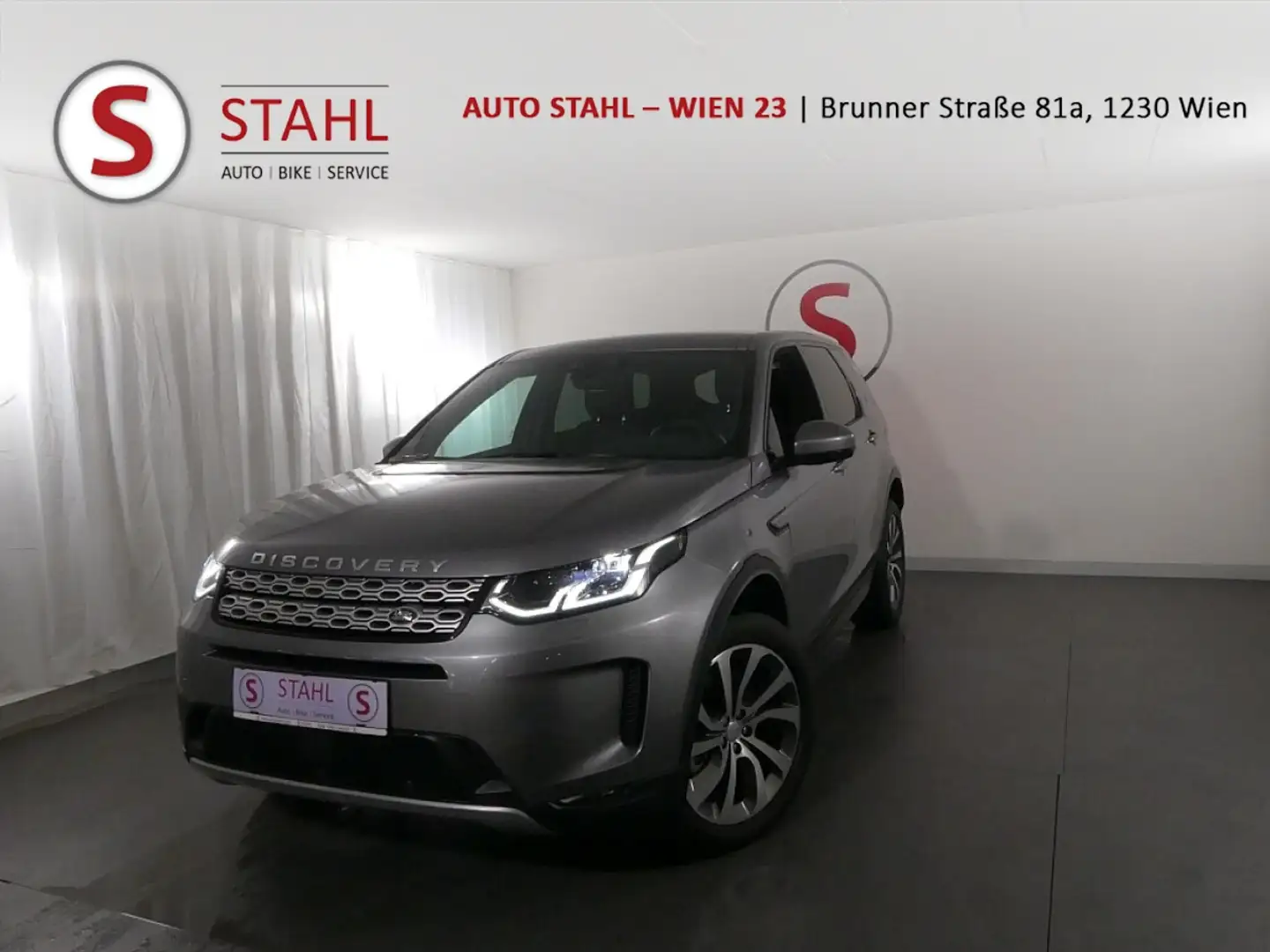Land Rover Discovery Sport P300e SE Aut. | Auto Stahl Wien 23 Grau - 1