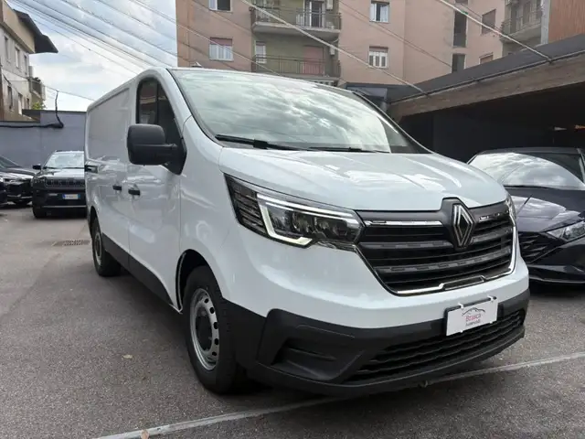 Renault Trafic T27 2.0 BluedCi 130CV PC-TN Furgone