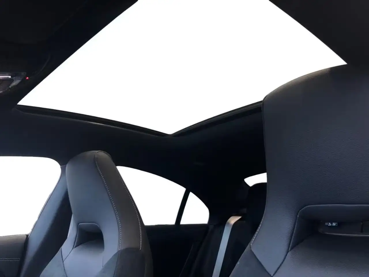 Mercedes-Benz CLA 2026