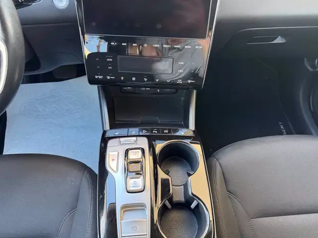 Hyundai Tucson view 11
