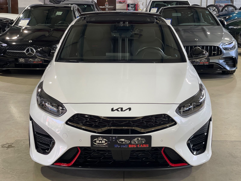 Kia ProCeed / pro_cee'd PRO CEE'D / PROCEED+1HAND+PANO+AHK+JBL+GARANTIE — photo 2