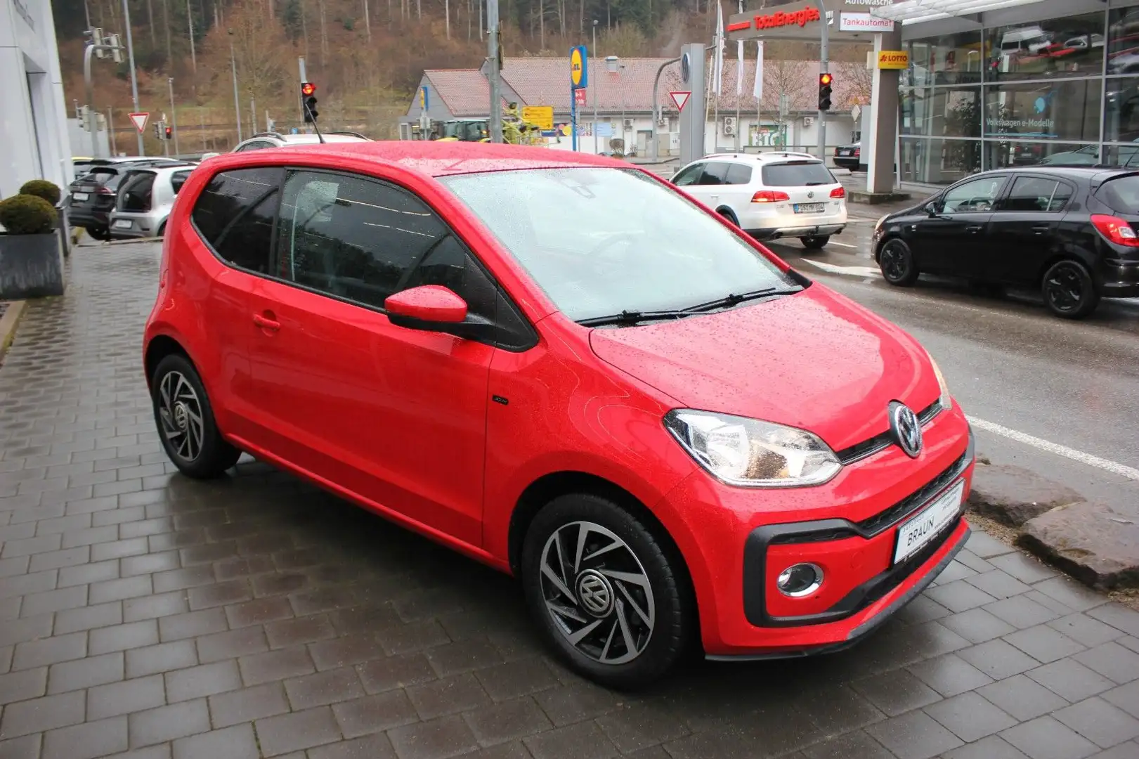 Volkswagen up! join up! 1.0 TSI Climatronic,BT,PDC,SHZ,GRA Red - 2