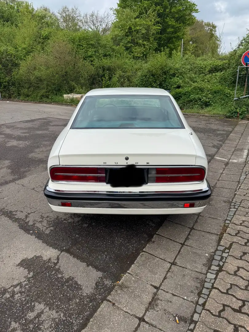 Buick Park Avenue 1991 US Version - 2