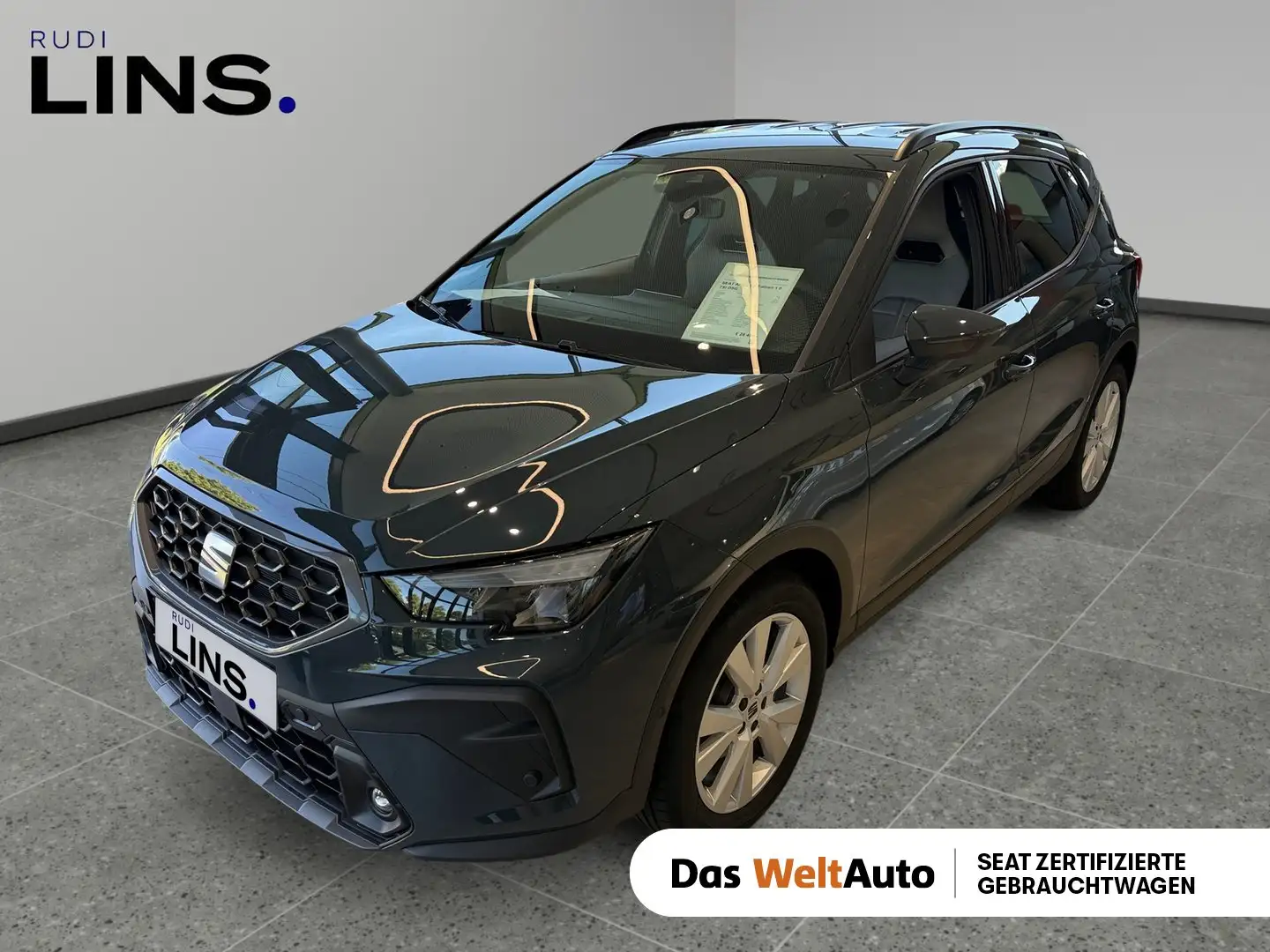 SEAT Arona FR Edition 1.0 TSI DSG Blau - 1