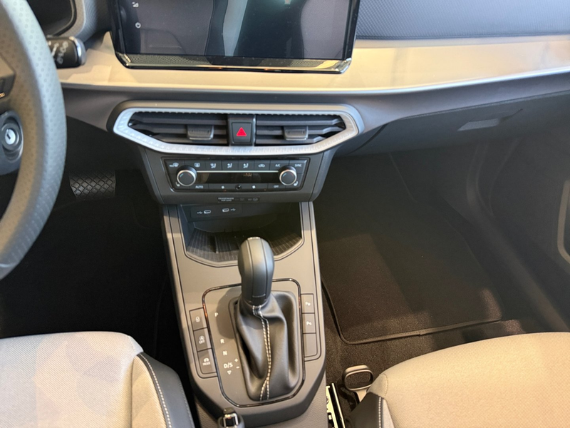 SEAT Arona FR Edition 1.0 TSI DSG — photo 11