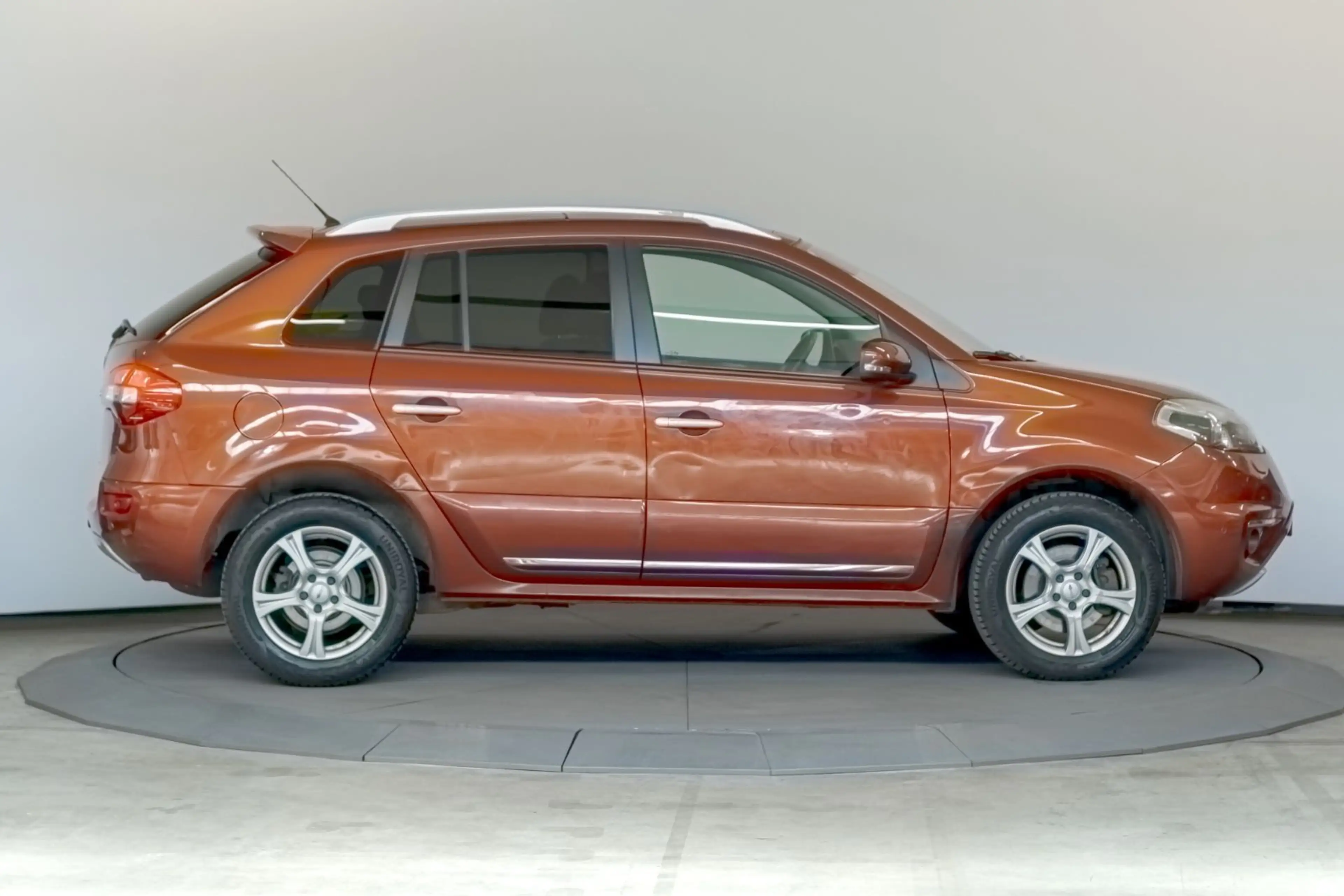 Renault Koleos 2.0 dCi Night&Day Kamera Schiebedach BOSE — photo 7
