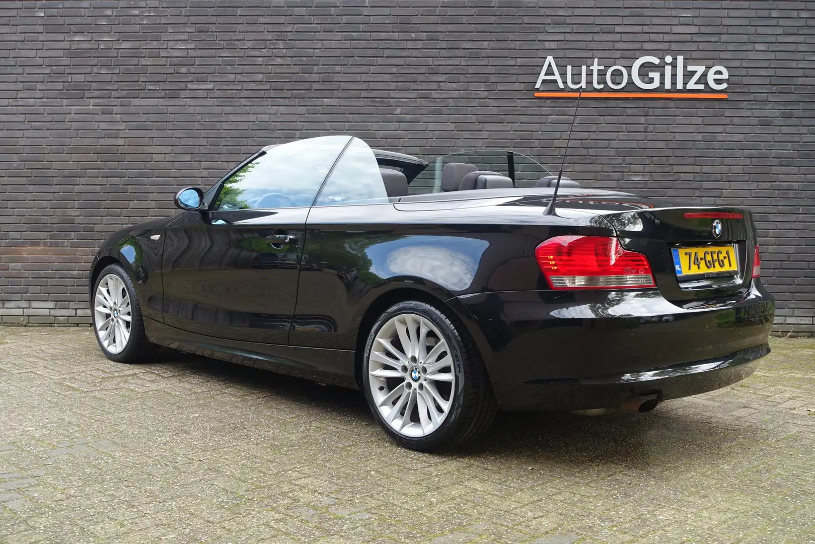 BMW 118 1-serie Cabrio 118i Executive Automaat l Airco l N Zwart - 2
