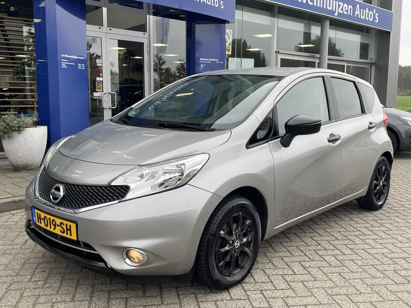 Nissan Note 1.2 Connect Edition Navigatie | Camera | Trekhaak Gris - 2