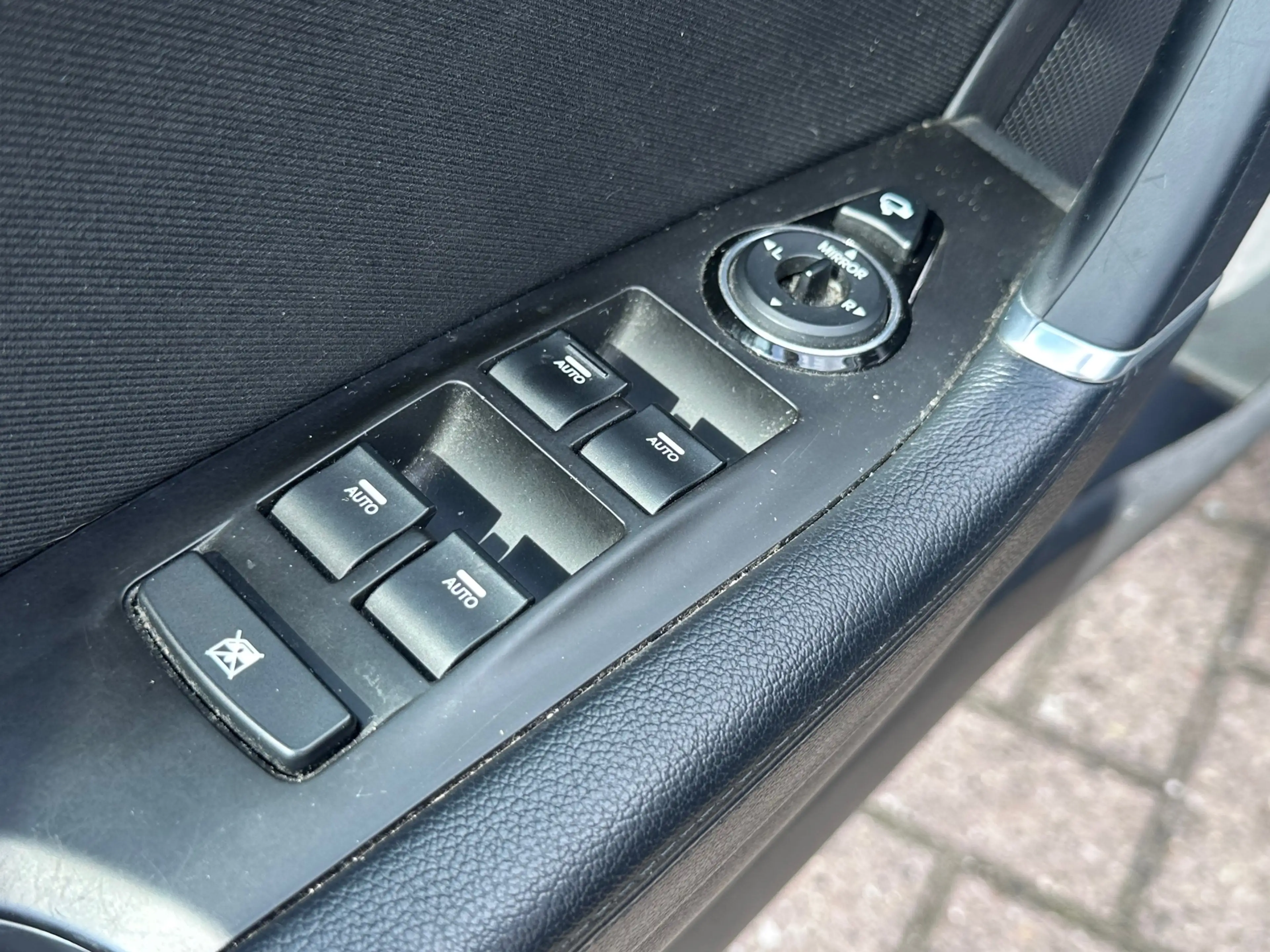 Hyundai i40 Wagon 2.0 GDI Business Edition PANO TREKHAAK CAMER — photo 11