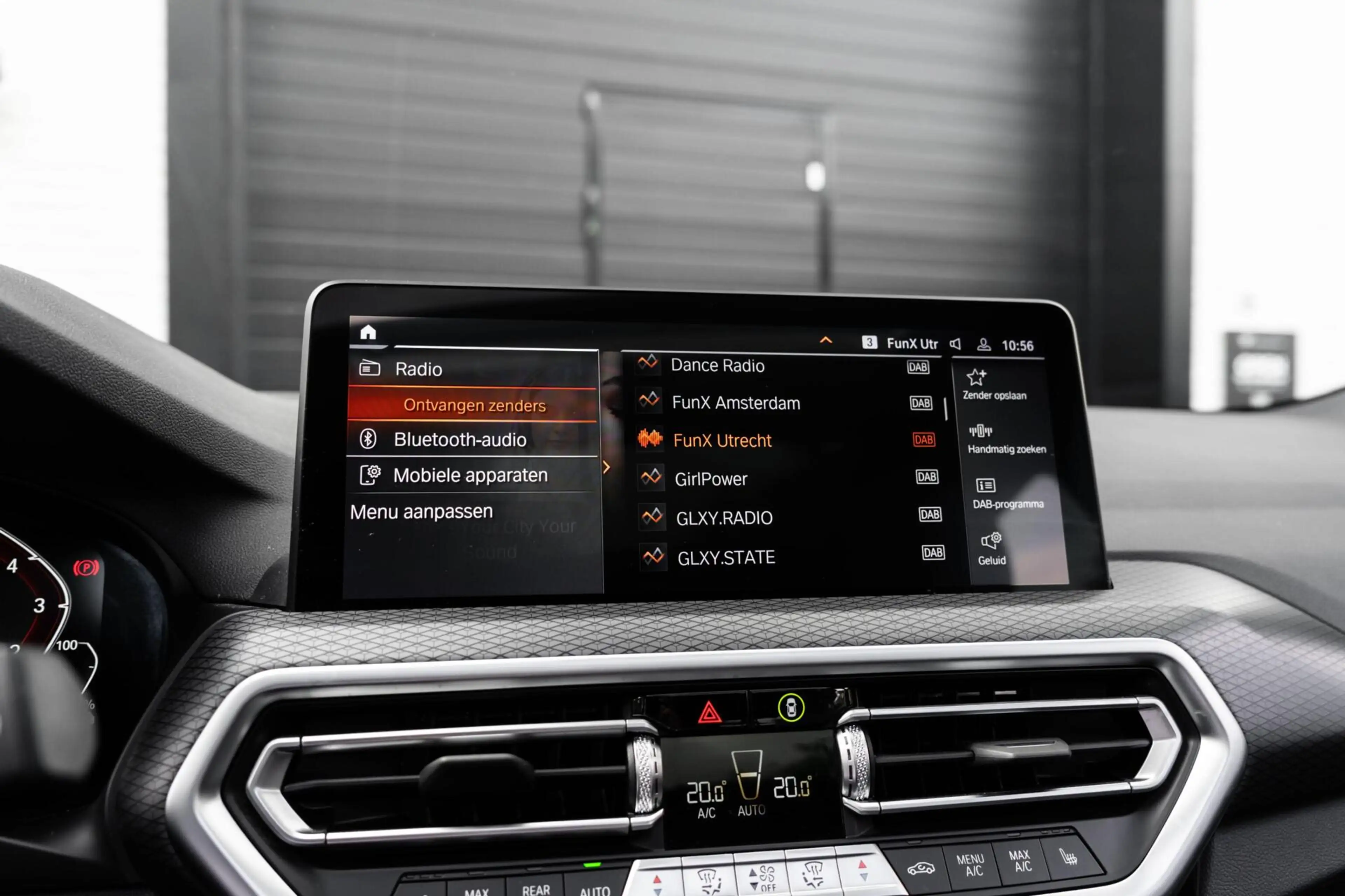 BMW X3 XDrive30e M-sport H&K 360 Pano HUD Trekhaak Memory — photo 39