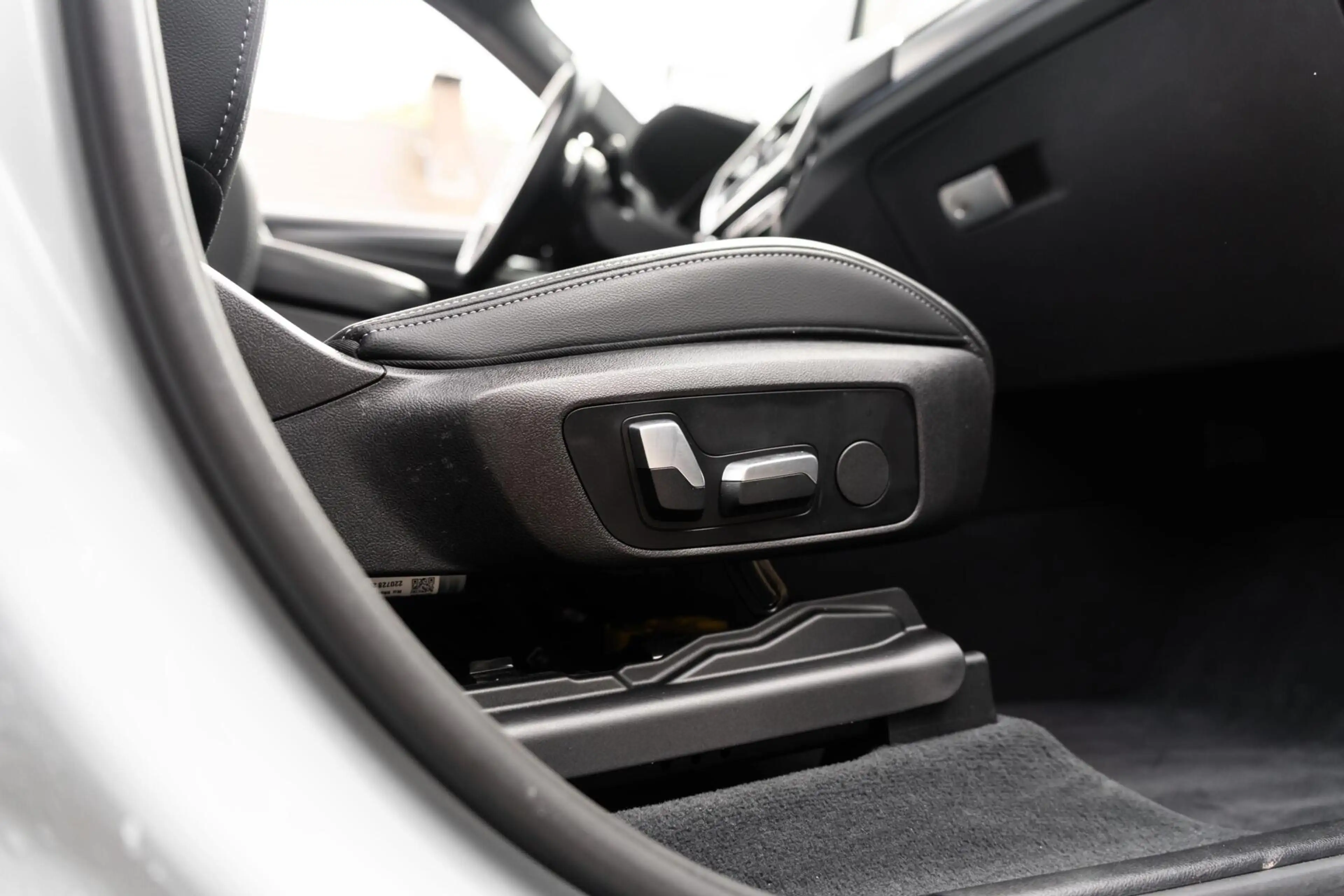 BMW X3 XDrive30e M-sport H&K 360 Pano HUD Trekhaak Memory — photo 26