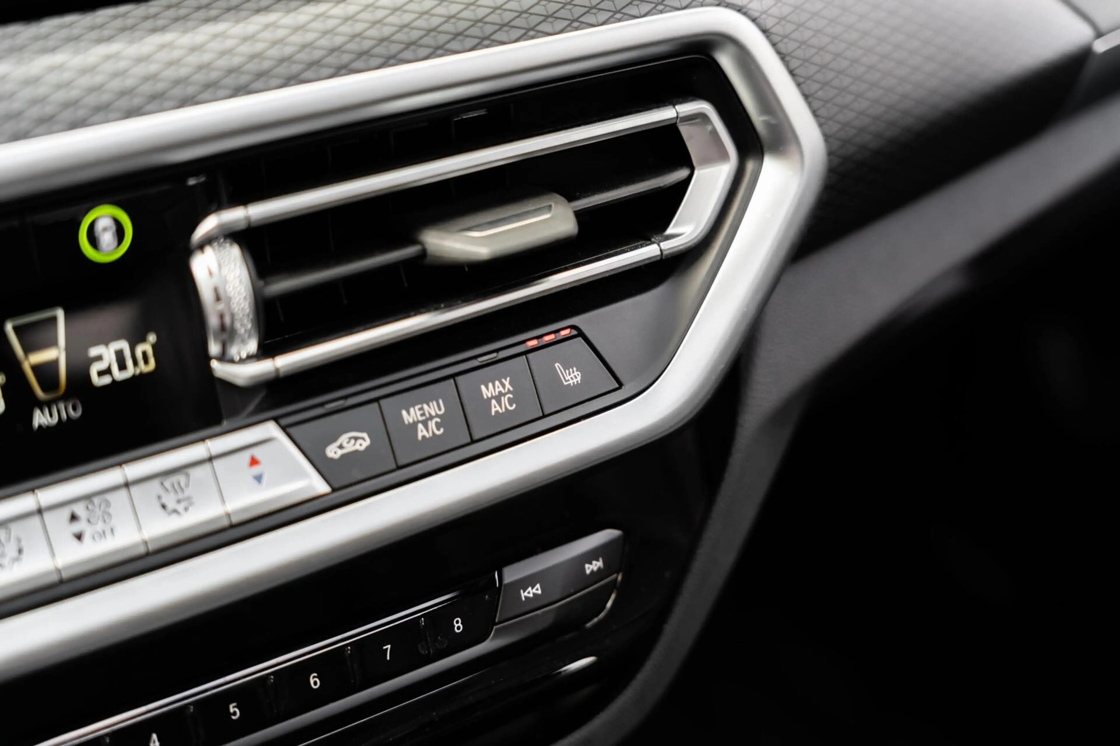 BMW X3 XDrive30e M-sport H&K 360 Pano HUD Trekhaak Memory — photo 46
