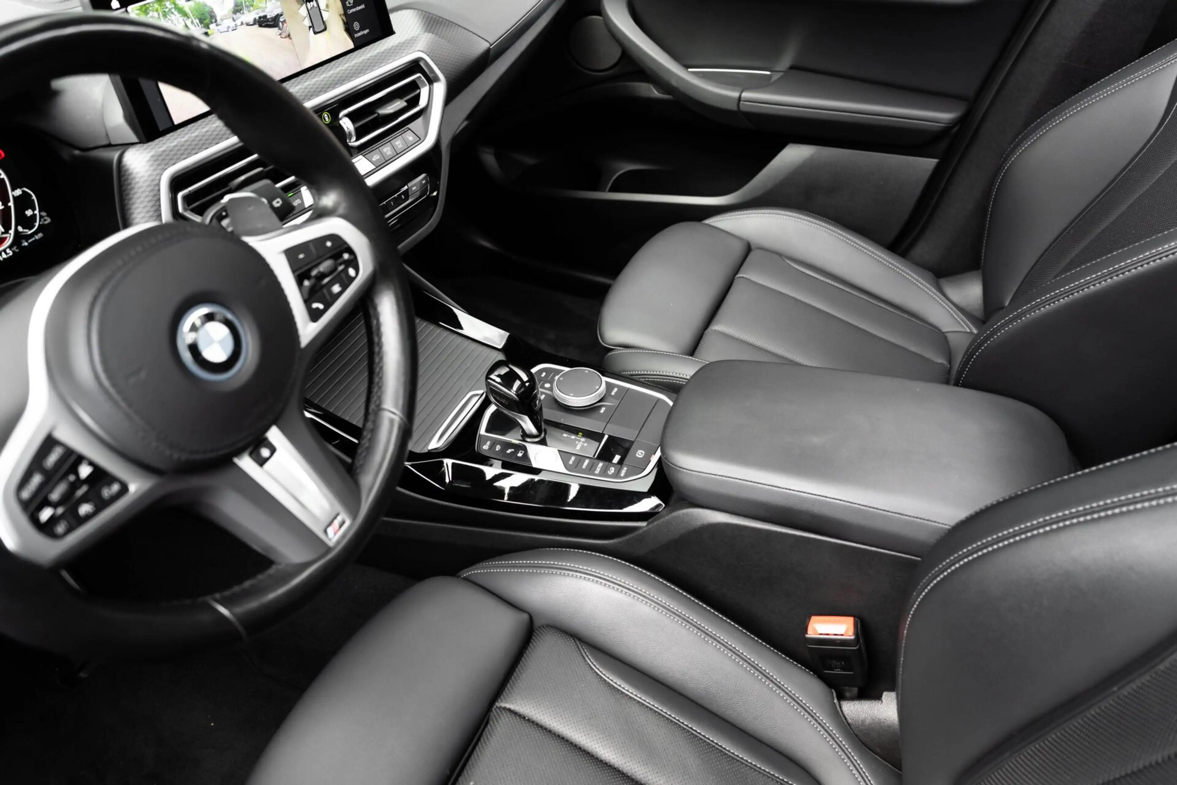 BMW X3 XDrive30e M-sport H&K 360 Pano HUD Trekhaak Memory — photo 17