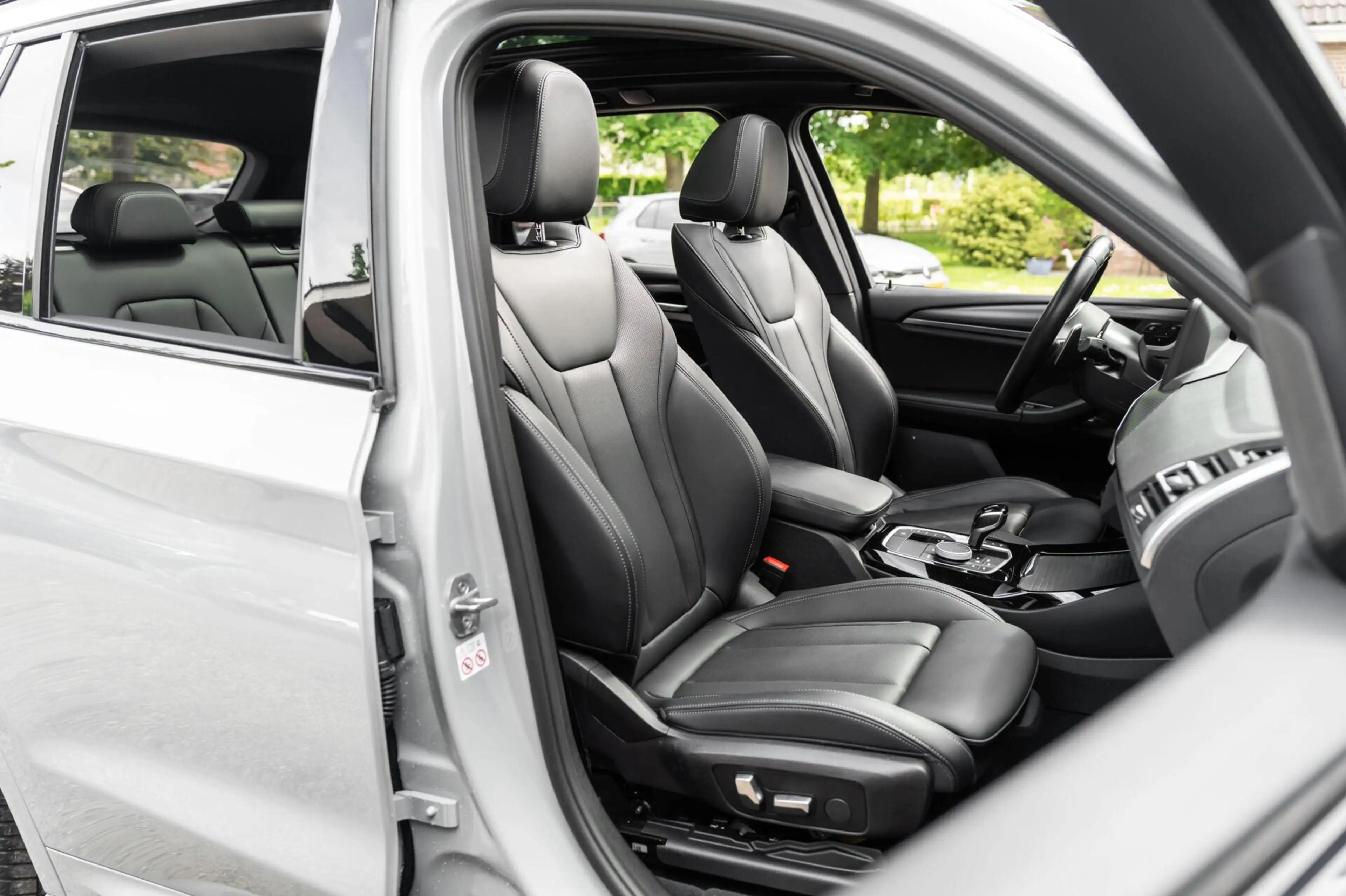 BMW X3 XDrive30e M-sport H&K 360 Pano HUD Trekhaak Memory — photo 22