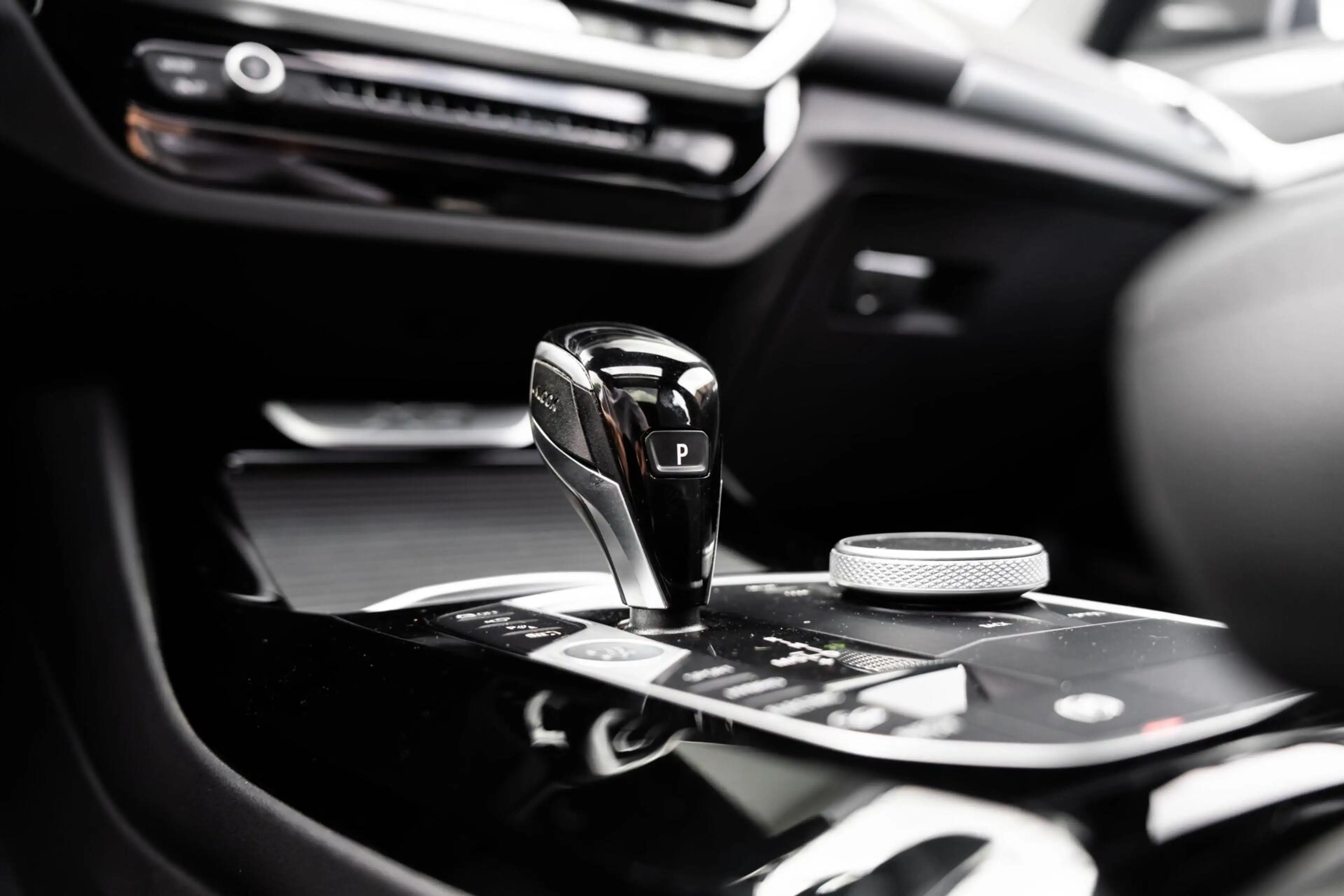 BMW X3 XDrive30e M-sport H&K 360 Pano HUD Trekhaak Memory — photo 40