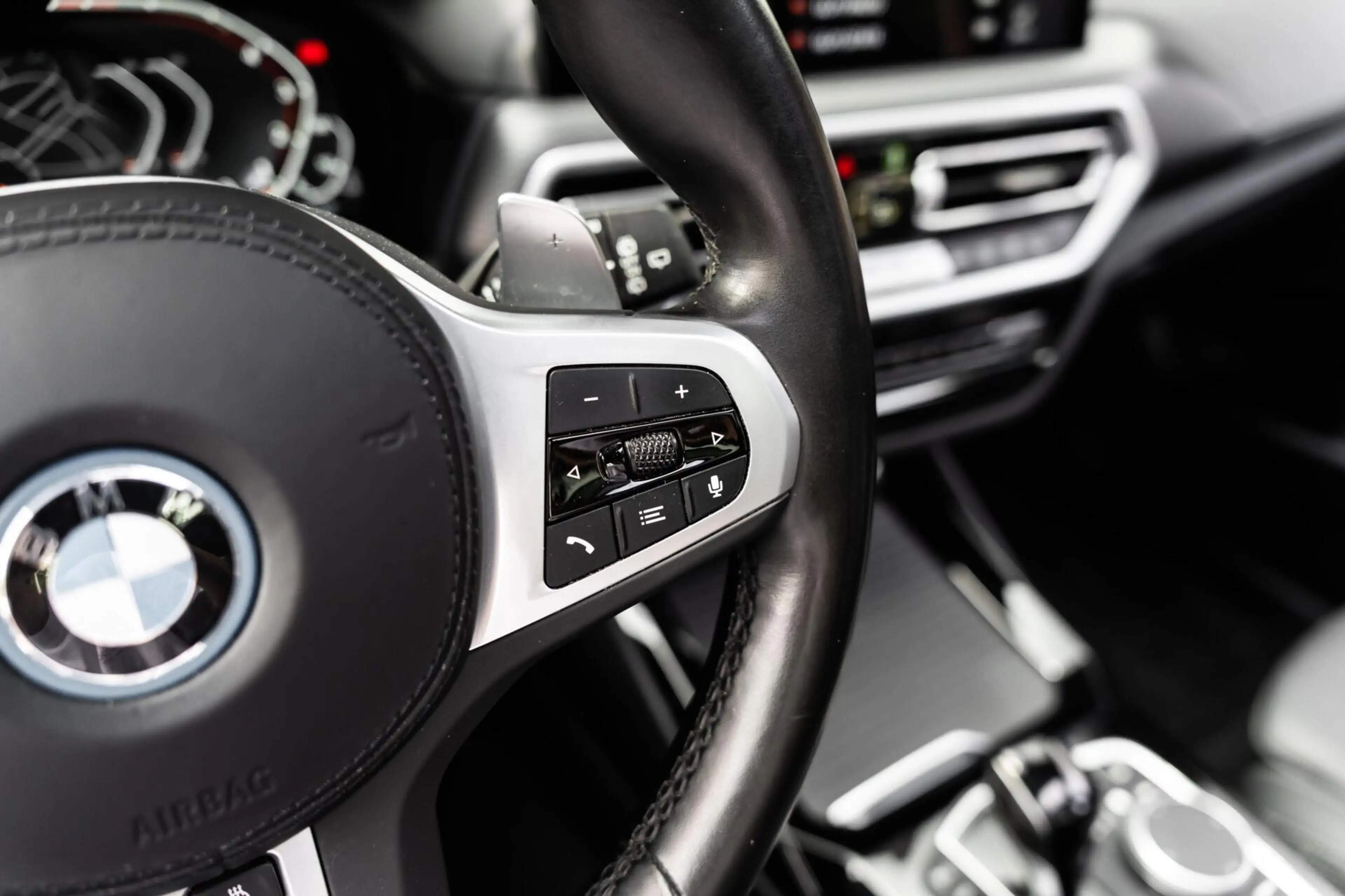 BMW X3 XDrive30e M-sport H&K 360 Pano HUD Trekhaak Memory — photo 49