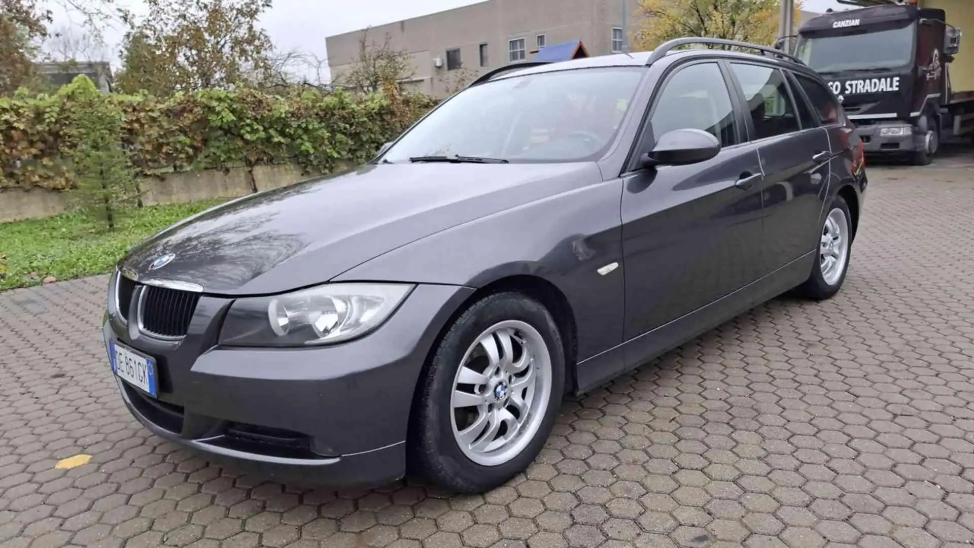 BMW 320 d cat Touring CAMBIO MANUALE Gris - 1
