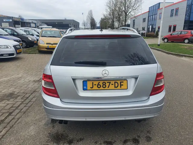 Mercedes-Benz C-Class view 15