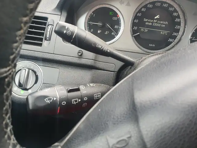 Mercedes-Benz C-Class view 13
