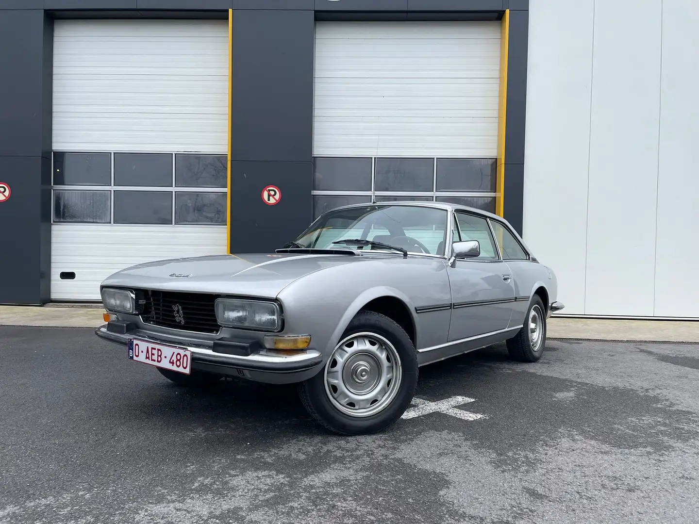 Peugeot 504 504 Coupé V6 ti Grau - 1