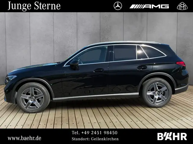 Mercedes-Benz GLC view 2