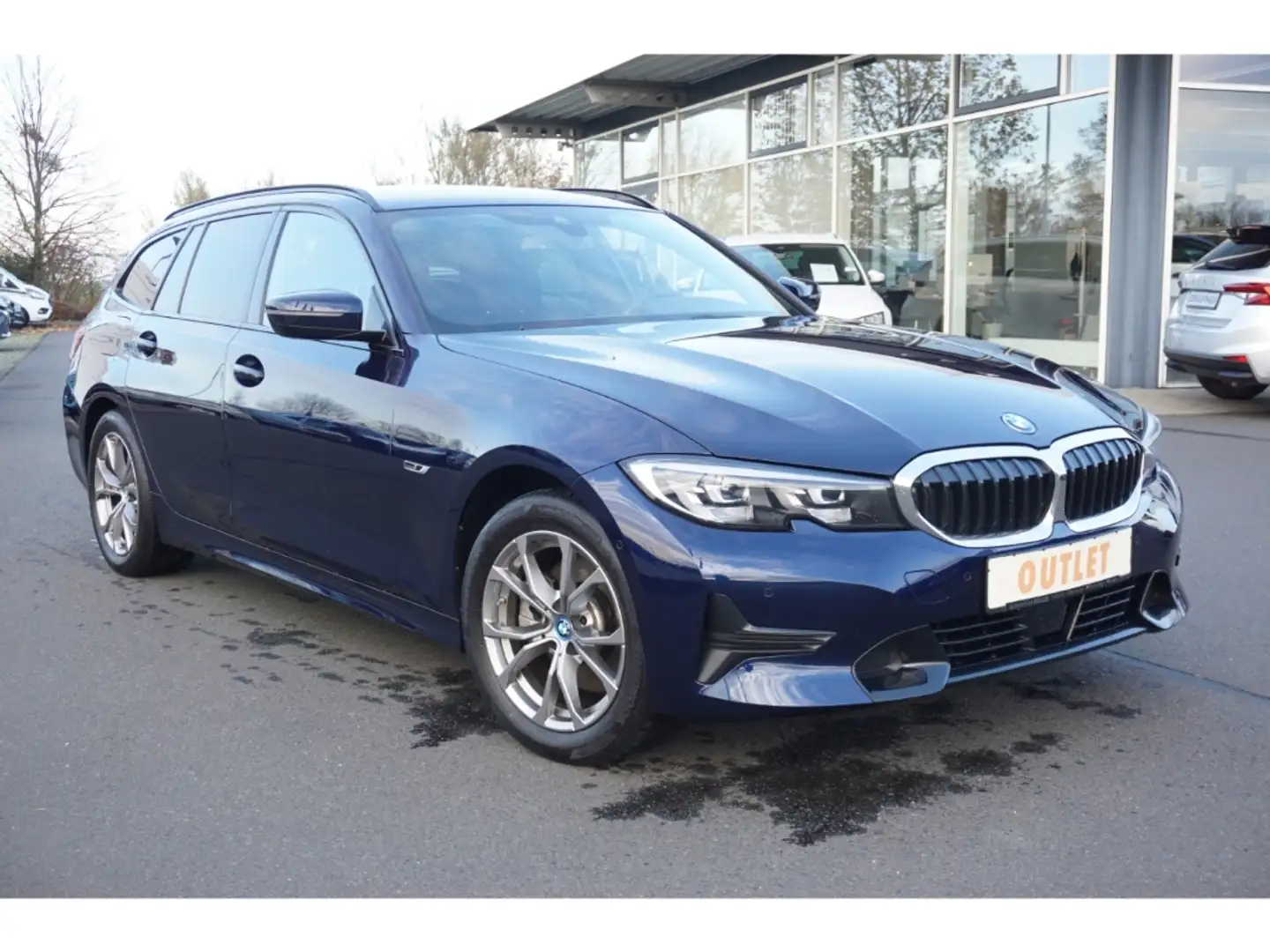 BMW 320 e-Touring-Sport Line-Navi-Sihz-AbstTempo-DAB-digit Bleu - 1