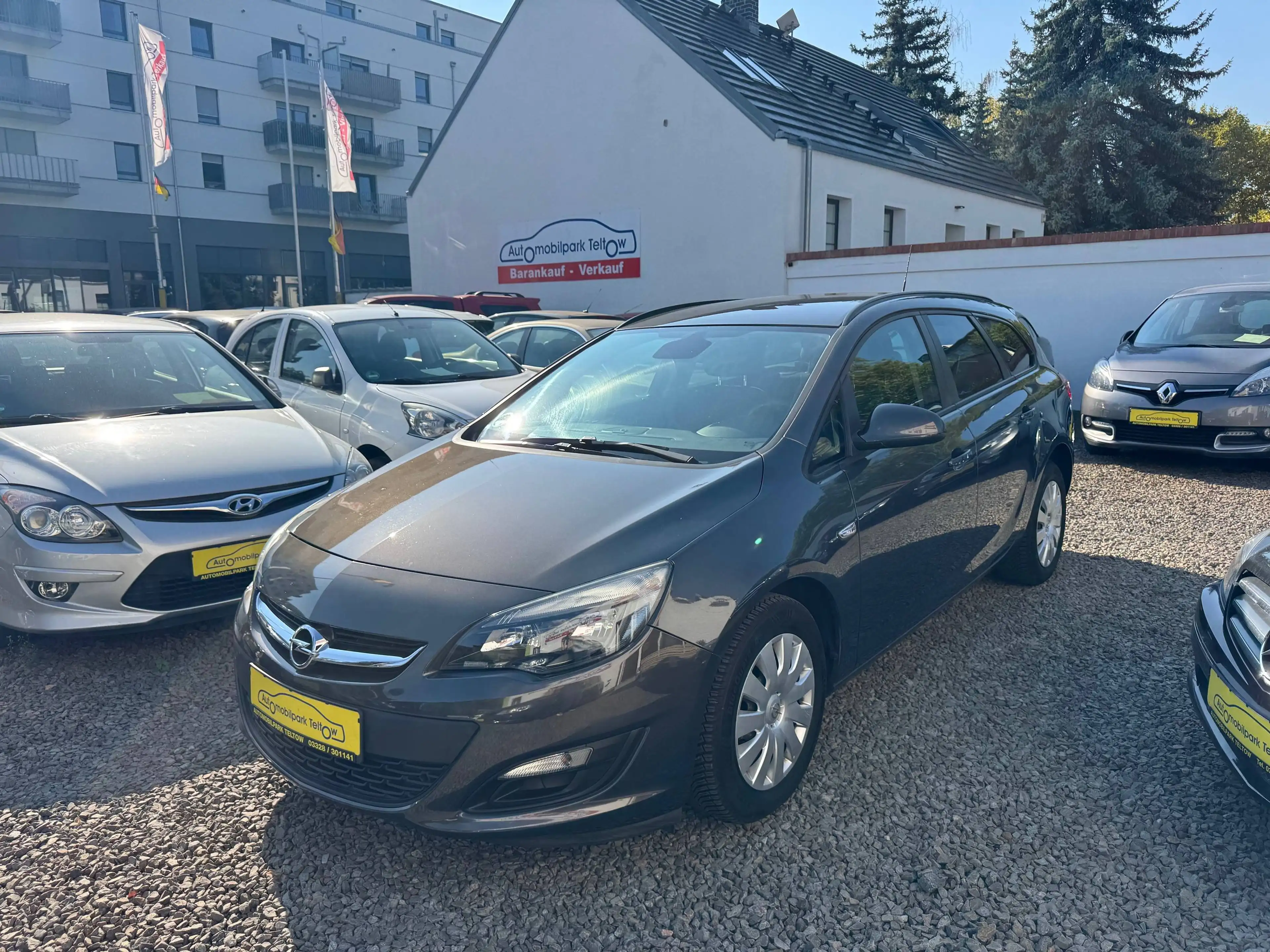 Opel Astra Kombi, Edition *1.Hand! VIELES NEU*