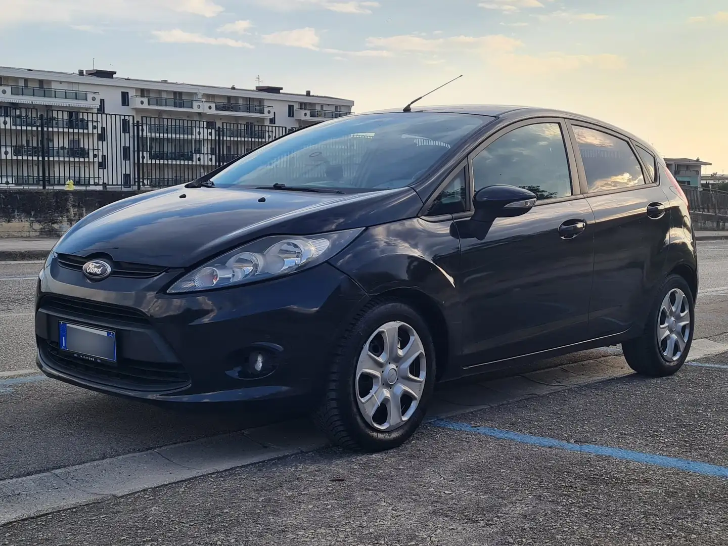 Ford Fiesta Fiesta VI 2008 5p 1.4 tdci + Nero - 2