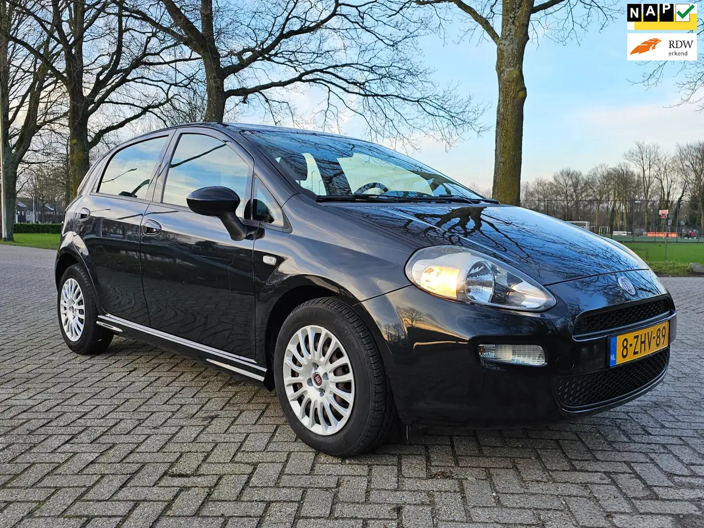 Fiat Punto Evo 0.9 TwinAir Pop 1e eigenaar unieke km turbo 101 pk Noir - 1