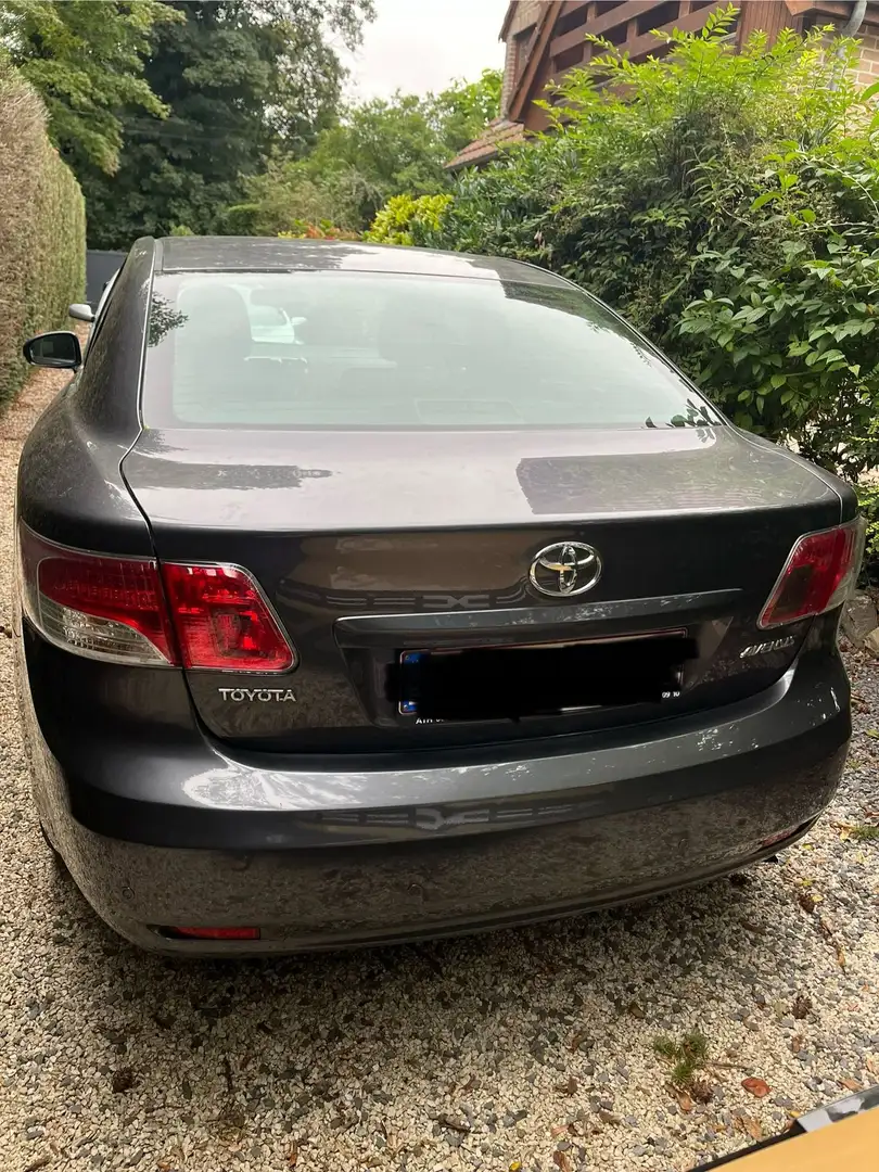 Toyota Avensis Zilver - 2