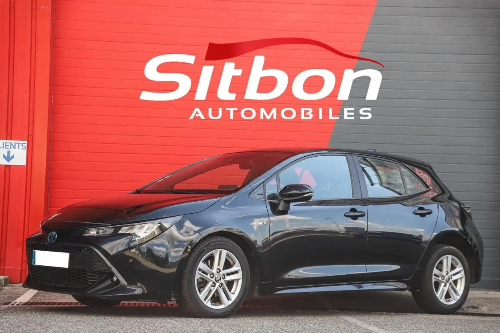 Toyota Corolla Hybride 122h BV CVT Dynamic Business CAMERA GPS Negro - 1