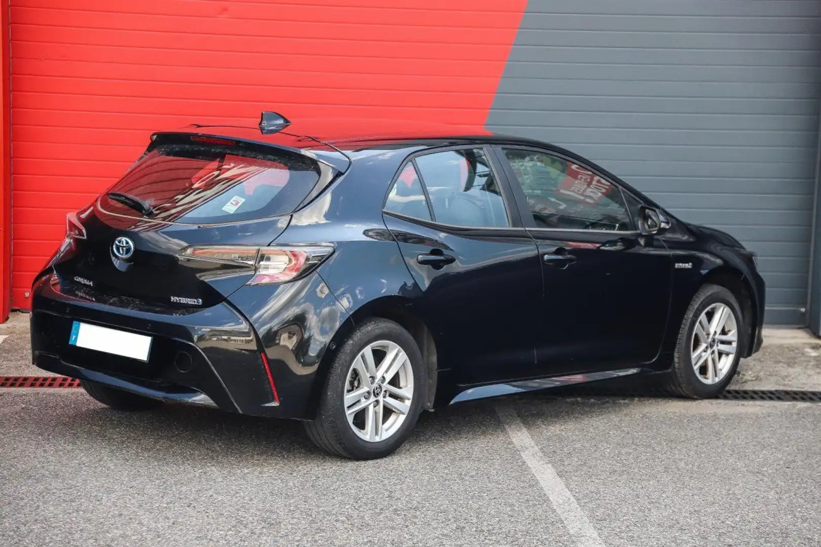 Toyota Corolla Hybride 122h BV CVT Dynamic Business CAMERA GPS Negro - 2