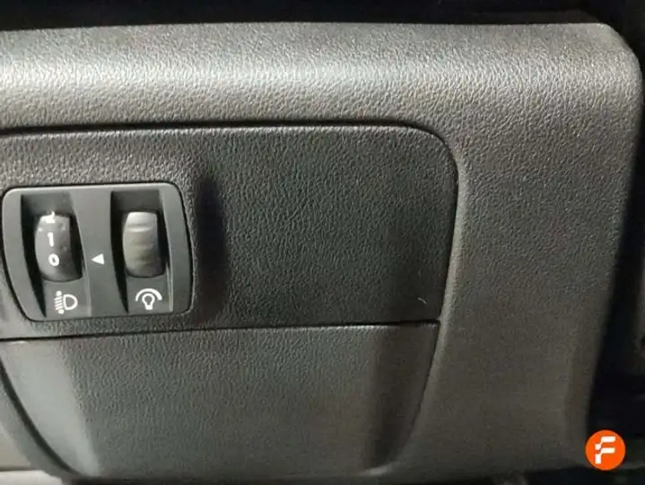 Renault Mégane 2023, foto 27