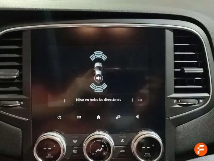 Renault Mégane 2023, foto 26