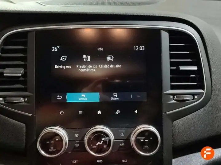 Renault Mégane 2023, foto 19