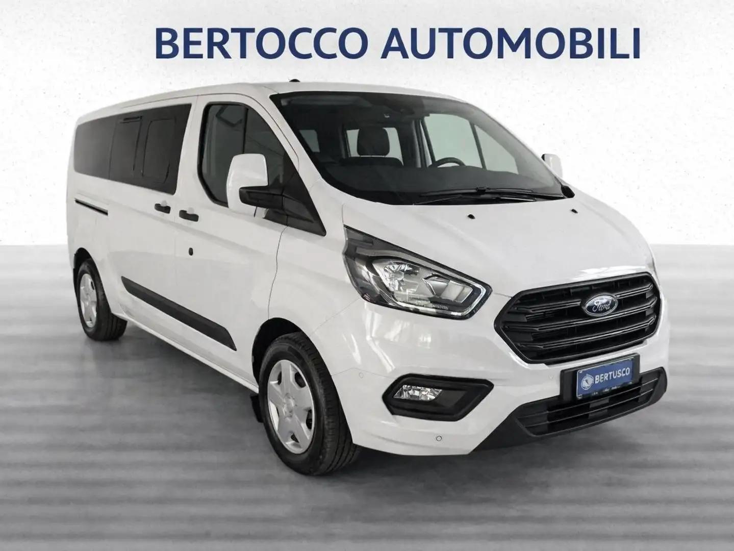 Ford Transit Custom 9 posti 130 cv - Bianco - 1