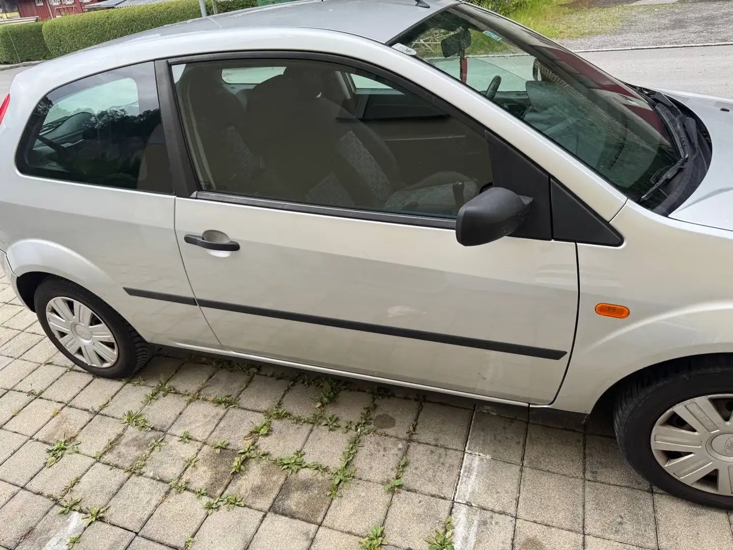 Ford Fiesta Ambiente 1,3 8V - 2