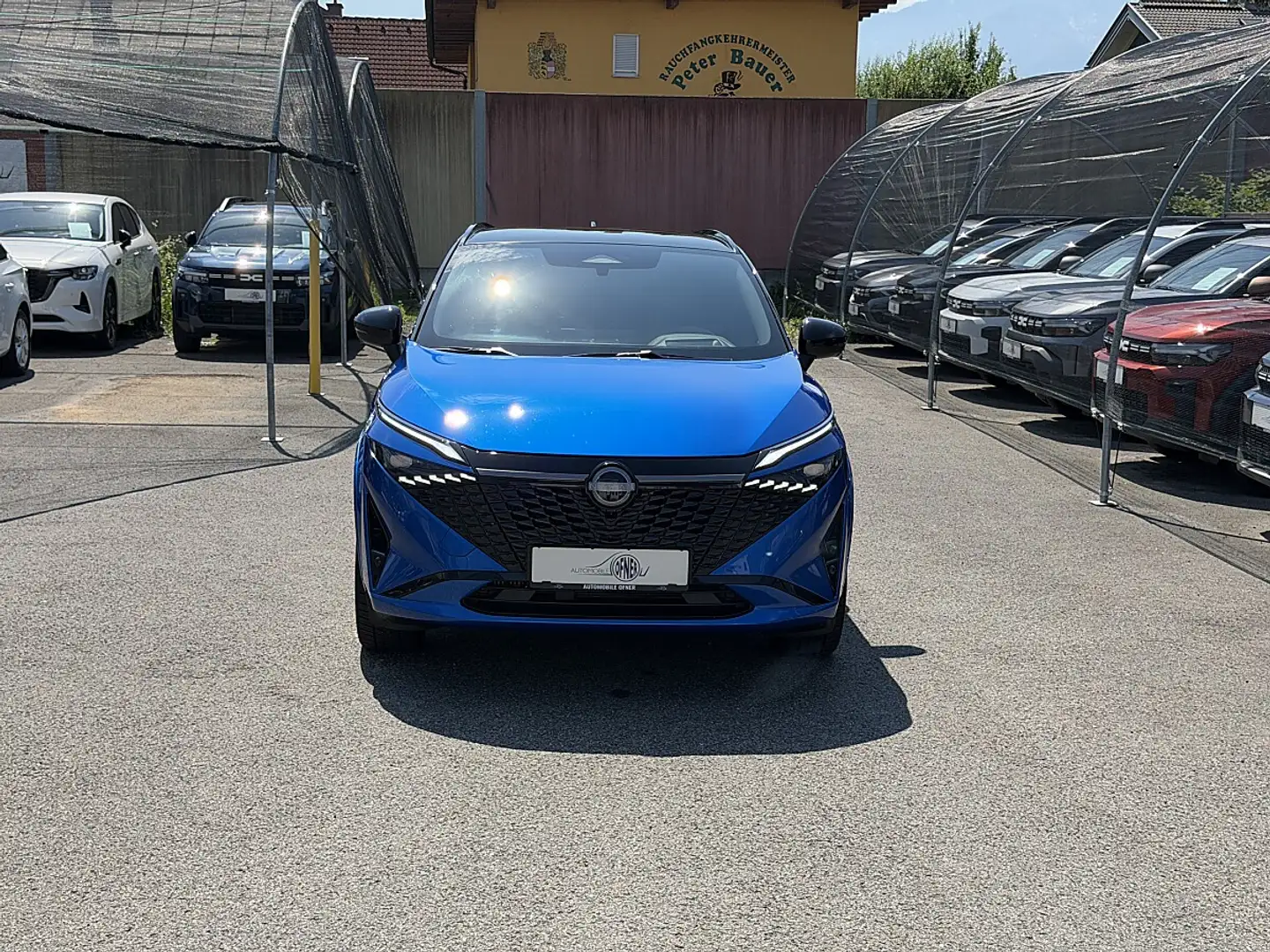 Nissan Qashqai 1,3 DIG-T MHEV N-Design+ Xtronic HeadUp 360°Kam... Blau - 2